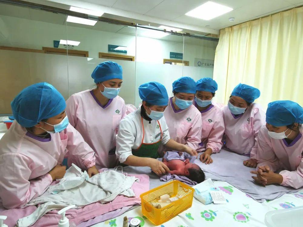 蚌埠妇婴监护型护送